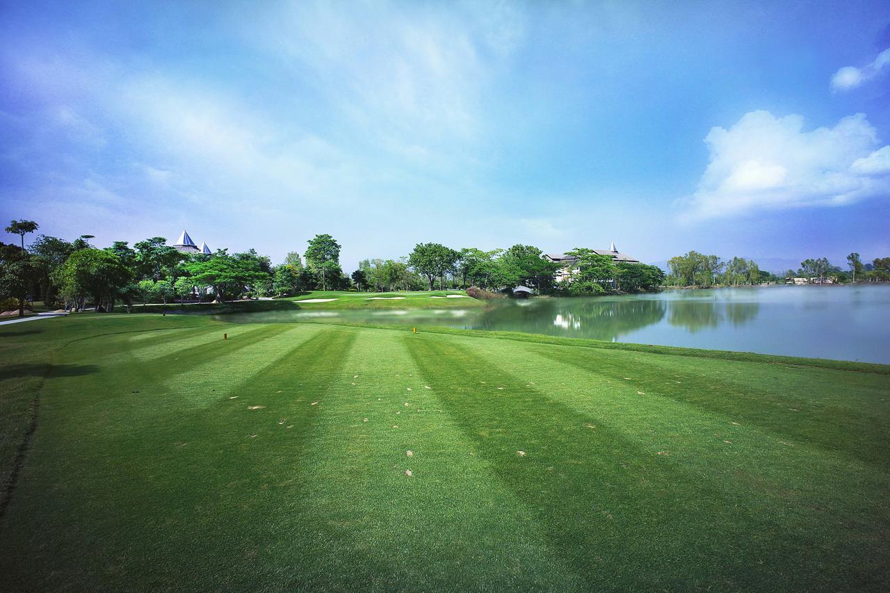 Hotel Gassan Legacy Golf Club Lamphun Exterior foto