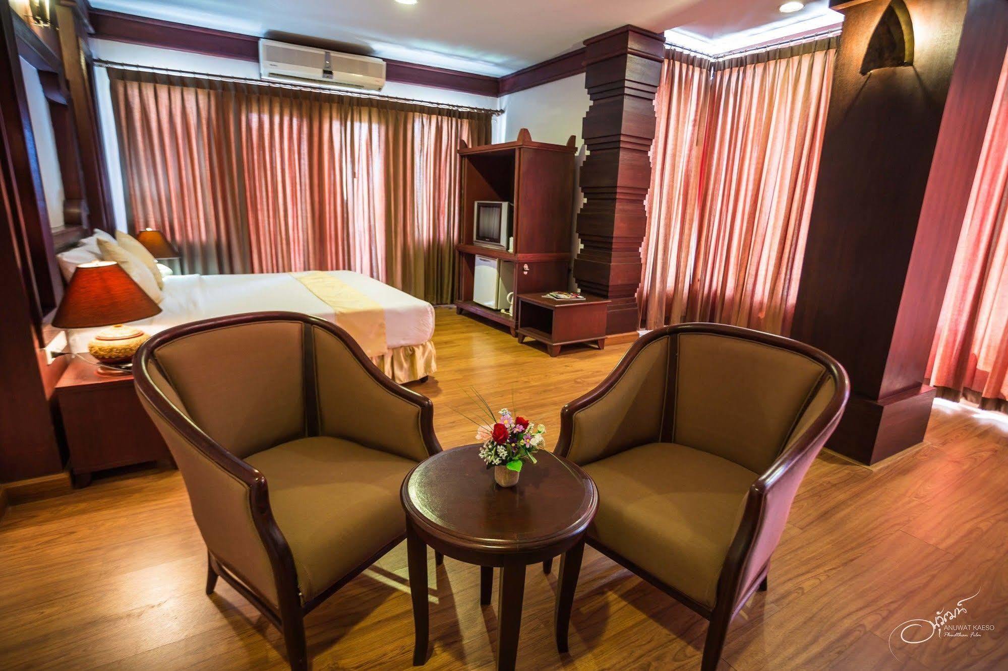 Hotel Gassan Legacy Golf Club Lamphun Exterior foto